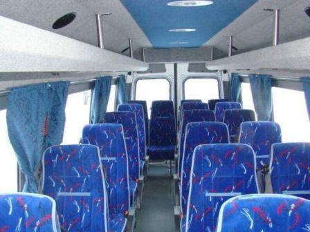 Mikroautobusu Mercedes Benz Sprinter noma 14 17 19 20 sēdvietas